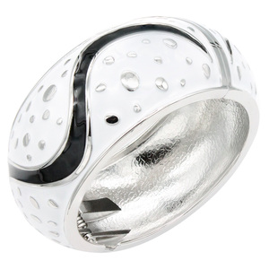 Brazaletes con bisagras de esmalte negro chapado en oro Pulseras con bisagras de moda con esmalte negro Chapado en oro - Product Image 1