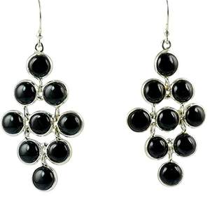 Boucles d'oreilles fines en argent sterling 925 faites à la main par Navya Craft, onyx noir pour femmes, pour Noël, la Saint-Valentin, bijoux en argent - Product Image 1
