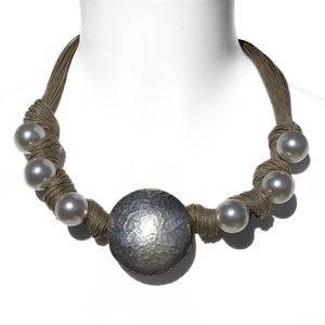 Dernier Look Femme Attrayant Métal et Coton Collier Fantaisie de Luxe en Métal Fait Main Cadeau de Mariage Fantaisie X Mas - Product Image 2