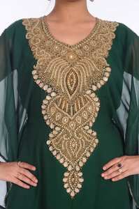 Caftanes islámicos de trabajo Zari bordados de Georgette verde - Product Image 3