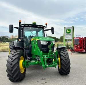 Tractor agrícola John Deereee usado de alta demanda, maquinaria agrícola resistente en stock, disponible a bajo precio, Europa, entrega rápida - Product Image 3