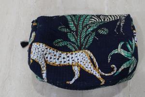 Bolsa de Lavado con Estampado de Bloque Acolchado de Algodón Grande, Neceser Hecho a Mano, Ideal para Regalo, Accesorio de Viaje - Product Image 5