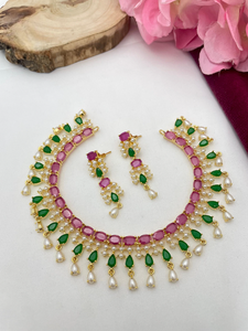 Ensemble de collier de perles élégant de haute qualité pour les femmes bijoux en perles classiques pour les fêtes et les vêtements de bureau vêtements formels et décontractés - Product Image 4