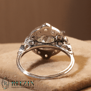 แหวนหมั้นเพชรสำหรับผู้หญิงทรงกลมตัดสไตล์อาร์ตเดคโค - Product Image 2