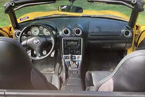 MAZDA MX-5 MIATA 2002 USADO, Volante a la Izquierda/Derecha - Product Image 4