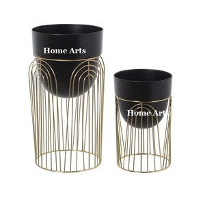 Lot De 3 Pots De Plantes De Différentes Tailles Design Classique Pots De Plantes De Couleur Noire Planteur De Fabricant En Inde - Product Image 5