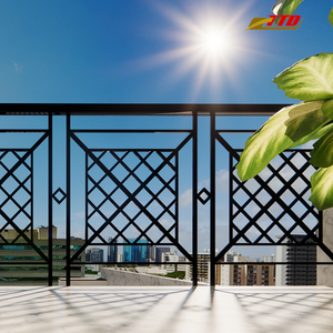 Rampe de balcon en fer forgé de style traditionnel avec des motifs floraux faits à la main du Vietnam 100 pour cent de matériaux locaux - Product Image 4