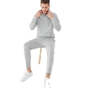 Survêtement en molleton français pour femmes comprenant un sweat à capuche et un legging ajusté, coupe décontractée - Product Image 3