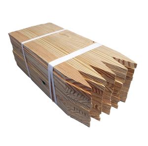 Piquets en bois robustes de haute qualité à vendre parfaits pour les solutions de soutien et de clôture des plantes améliorent vos espaces extérieurs - Product Image 1