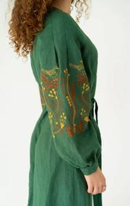 Robe portefeuille avec ceinture brodée pour femmes, col en v, manches longues, longueur mollet - Product Image 2