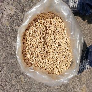 Comprar Pellet de madera 15kg bolsa de palet completo | Pellet de biomasa Europa | ENplus A1 Pellets de madera para la venta en Europa - Product Image 6