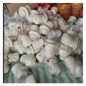 Campanas Navideñas de Ratán Hechas a Mano en Vietnam, Decoraciones Navideñas Sostenibles - Product Image 5