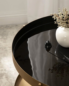 Mesa de centro redonda moderna de metal, mesa de acento negro y dorado de 26 "para sala de estar o espacio de salón - Product Image 3