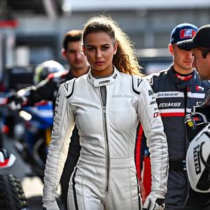 ชุดหนังมอเตอร์ไซค์คุณภาพสูงคุณภาพดีคุณภาพดีเยี่ยมเหมาะสำหรับแบรนด์สีโลโก้ข้อความและตัวเลือกแพทช์ - Product Image 4