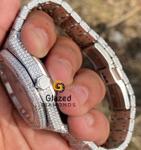 Reloj inteligente Hip Hop de acero inoxidable de alta calidad, diamantes cultivados en laboratorio meticulosamente tachonados, cristal analógico de claridad VVS, eleva tu - Product Image 6