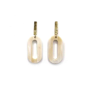 Pendientes de Cuerno de Búfalo de Estilo Vintage Hechos a Mano con Origen Ético, Joyería Natural de Moda - Product Image 4