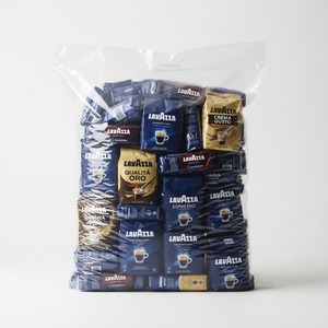 Lavazza กาแฟเอสเปรสโซ่เกรดพรีเมี่ยมอาราบิก้าโรบัสต้าผสมผสานกับรสชาติที่โดดเด่นเหมาะสำหรับผู้ซื้อทั้งปลีกและต่างประเทศ - Product Image 3