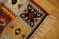 Großhandel Wohndekor Handgeknüpfte Neue Petyarn-Teppiche & Kilim-Teppiche Vintage Bodenmatten zu Günstigen Preisen Versandbereit