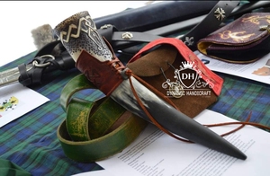 Copa de cuerno de cerveza vikinga pulida de Material orgánico ecológico hecho a mano, diseño inspirado en el amor elegante de tacto Real para Mead & Ale - Product Image 2