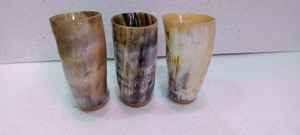 Corne d'agate naturelle au design antique verre court fabriqué à la main qualité d'exportation tasse à boire d'ours pour bar corne de buffle artisanat inde - Product Image 4