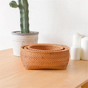Juego de dos cestas de mimbre ecológicas hechas a mano en Vietnam - Product Image 5