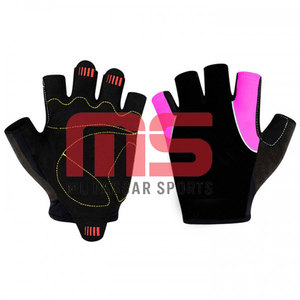 Gants de vélo de route sécurisés au poignet fusionnés avec du matériel de gants de moto en fibre de carbone pour des promenades à vitesse intense - Product Image 1