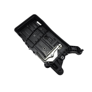 Boîtier de batterie AUDI A3 Sportback (8YA) 5QF915325B Électrique 1400 (19>) - Product Image 1