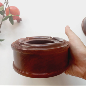 Cenicero de madera hecho a mano para cigarros y cigarrillos: un centro de mesa grande y decorativo para el ambiente de la sala de estar - Product Image 5
