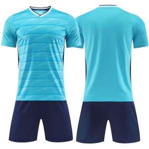 Conjunto de ropa de fútbol de marca privada al por mayor, ropa de fútbol de fábrica OEM de diseño personalizado para hombre - Product Image 5