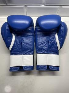 Gants de boxe professionnels personnalisés en cuir synthétique, entraînement, bleu et blanc, évacuation de l'humidité, fermeture à lacets, personnalisés - Product Image 3