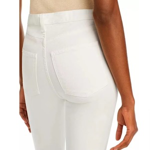 Jeans pour femmes sur mesure en gros, denim de haute qualité, jambe large, tissu durable, pantalon de mode pour femmes, vêtements de tous les jours - Product Image 3