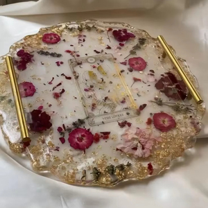 GIVE Plateau de service en résine époxy fait à la main Essentiels de cuisine uniques pour la maison, le restaurant, l'hôtel et la décoration. - Product Image 1