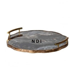 Equipo de servicio de catering de estilo único Bandeja de servidor de fiesta de bodas Pasta Pizza Aperitivos o servidor de comida Bandeja de metal con acabado dorado - Product Image 2