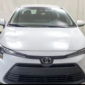 Toyota Corolla LE d'occasion 2024, essence, 2L, transmission automatique, conduite à droite/à gauche - Product Image 1