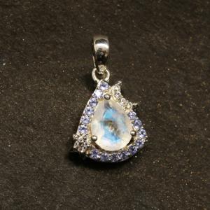 Pendentif en perle fait main en or rose avec pierre de lune arc-en-ciel, tanzanite et zircon blanc en argent sterling 1,85 ct - Product Image 3