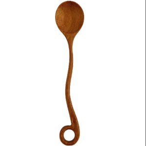 Cuillère en bois vintage avec long manche pour ragoût de curry et soupe servant un design rustique élégant pour la maison et le restaurant - Product Image 1