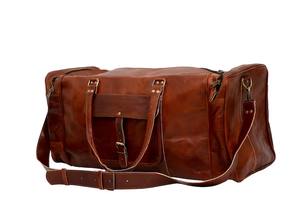 กระเป๋าเดินทางแบบดัฟเฟิลกระเป๋าเดินทางหนังลายลูกกวาดแนววินเทจของผู้ชายกระเป๋ายิมค้างคืนสำหรับวันหยุดพักผ่อนฮาโลวีนของขวัญฤดูใบไม้ร่วงโลโก้ตามสั่ง - Product Image 3