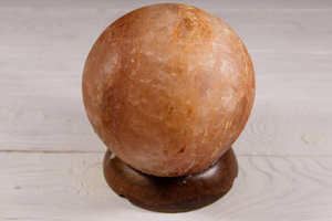 Lámpara de esfera de sal rosa del Himalaya al por mayor, diseño artístico artesanal de cuenco, cesta tallada, brillo sereno, decoración del hogar, artesanías naturales - Product Image 6