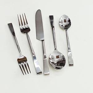 Nouvel ensemble de couverts en acier inoxydable plaqué argent avec manche rond ou plat poli miroir, ensemble de cuillère, couteau et fourchette de luxe - Product Image 1