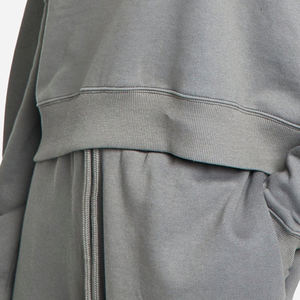 Sweat-shirt décontracté à manches longues pour femmes, service OEM de haute qualité à prix avantageux, conception avec logo personnalisé, pour la vente en gros - Product Image 4