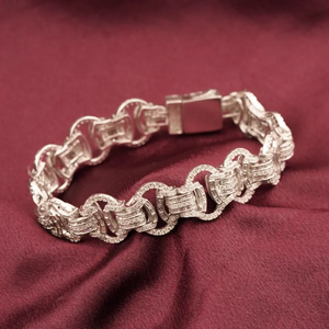 สร้อยข้อมือแบบบาแกตต์หรูหราประดับเพชรโมอิสซาไนต์ เงินแท้ 925 ดีไซน์หรูหราสไตล์ฮิปฮอป สำหรับผู้ชาย - Product Image 2