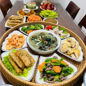 Plateau de service en rotin rond tissé à la main avec poignées Paniers tissés pour le stockage Plateaux en osier décoratifs fabriqués au Viet Nam - Product Image 6