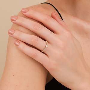 แหวนเพชรแท้หลายใบโคลเวอร์แหวนแต่งงานประดับเพชรธรรมชาติ14K แหวนโรสโกลด์เทียบกับเพชรทรงกลมของขวัญที่ยอดเยี่ยมสำหรับเธอ - Product Image 2