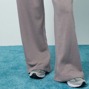 Survêtement pour femmes avec manches longues, design de haute qualité avec logo personnalisable, col rabattu lavé / fermeture à boutons - Product Image 4