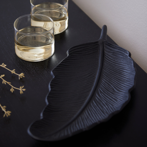 Trending Stylish Decor <b>Leaf</b> Tray Handmade Aluminium Platter For Dining Household Wedding Party Kitchen Serving Hotels Restaurant - Product Image 1