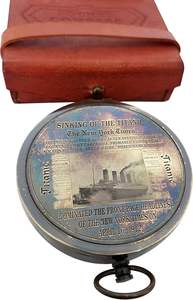 Porte-clés classique en cuivre maritime avec boussole |   Design rectangulaire vintage pour la navigation et la décoration intérieure marine - Product Image 3