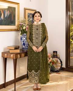 ชุดดีไซเนอร์อินเดียและปากีสถาน ปัญจาบดอติ และ บาลีวูด ซาลวาร์ คามีซ สำหรับงานแต่งงานและงานปาร์ตี้ คอลเลคชั่นสำหรับผู้หญิง รุ่น 6013 - Product Image 1