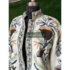 Chaqueta de tela TNT de algodón indio Casual Unisex Suzani abrigo con bordado a mano Chaqueta corta de invierno para mujer para ropa de fiesta - Product Image 5