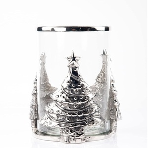 Support de T-light décoratif au design élégant avec design coupé de fleurs pour les mariages et les fêtes avec des tailles de 4 pouces - Product Image 2