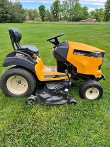 รถ XT1ตัดหญ้าลูกวัวสำหรับซ่อมบำรุงสนามหญ้าที่มีประสิทธิภาพ - Product Image 6